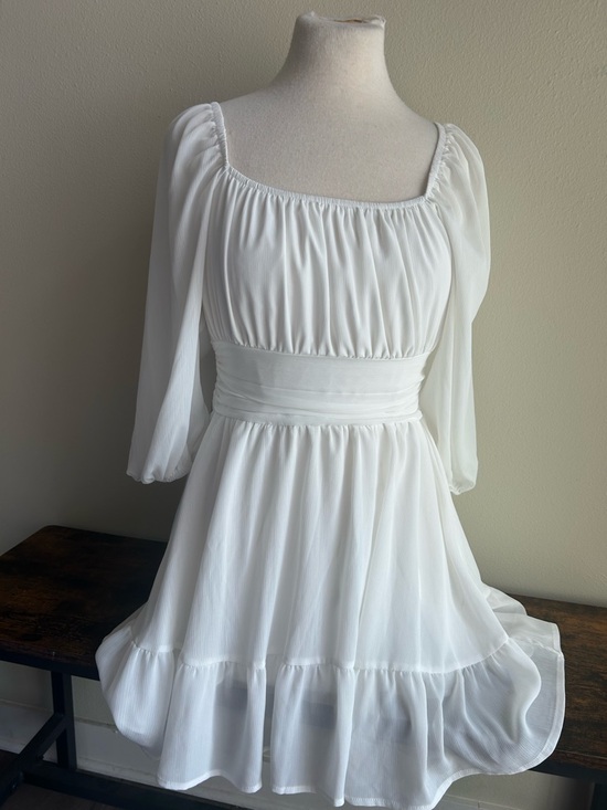 Dresses & Skirts - Elegant White Puff-Sleeve Fit & Flare Dress